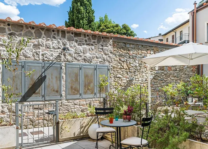 La Corte Del Re - Piazza Della Liberta Apartment